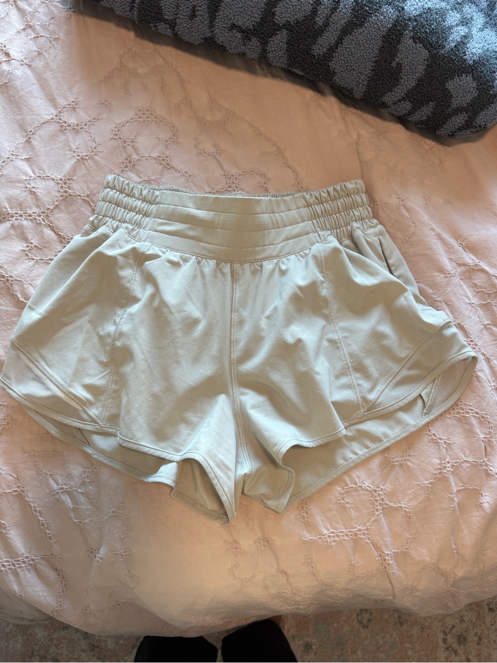 Womens Lululemon Hotty Hot High Rise Shorts 4